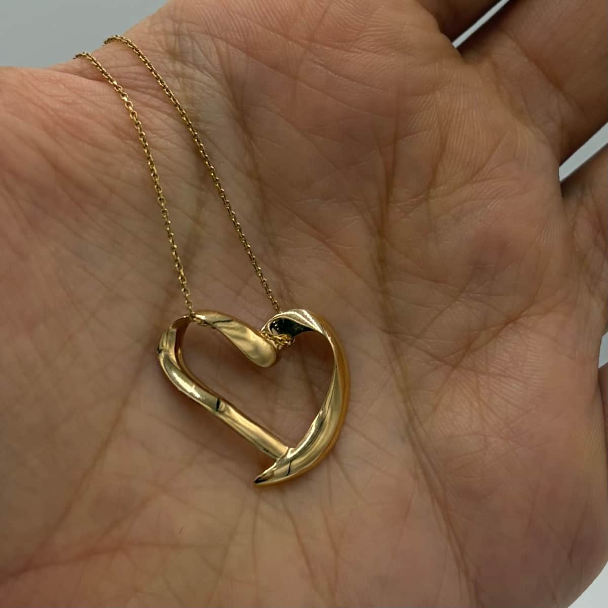 آویز طلا 18 عیار قلب وزن 0.950 گرم اجرت ساخت 14 درصد کد GD01 000355