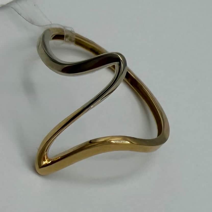 انگشتر طلا 18 عیار پیچ دورنگ وزن 0.860 گرم اجرت ساخت 11 درصد کد GD01 000327 - تصویر 3