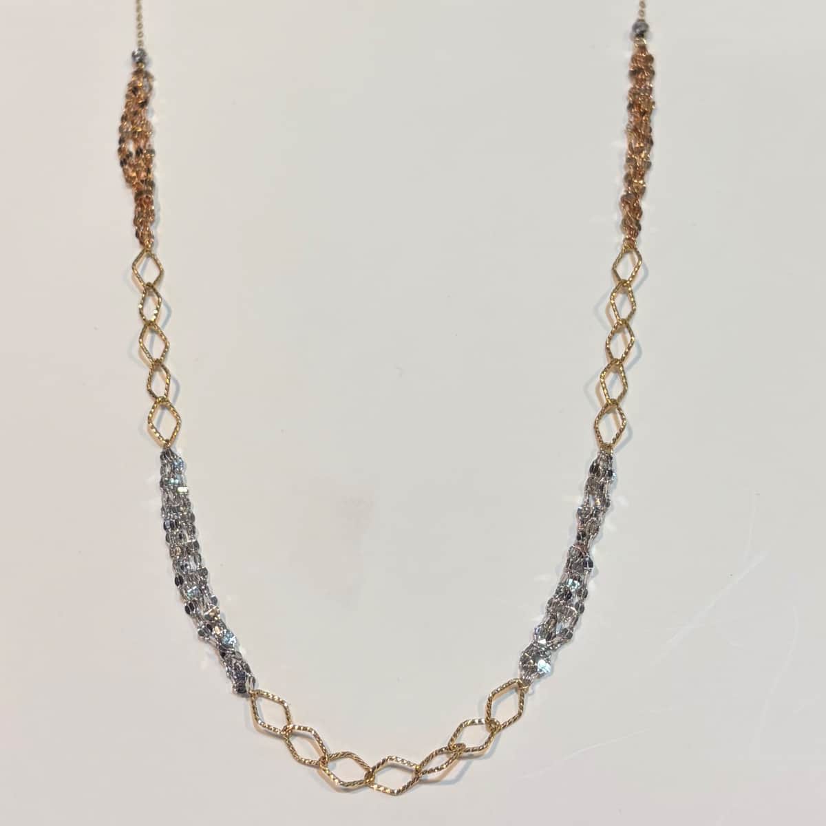 گردنبند طلا 18 عیار سه رنگ پولکی و لوزی وزن 3.180 گرم اجرت ساخت 15 درصد کد GD01 000007 - تصویر 1