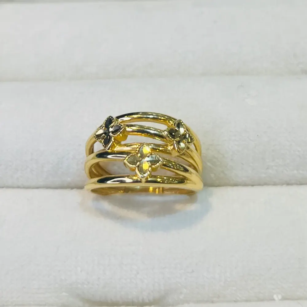 انگشتر طلا 18 عیار چهاررج چهاربرگ وزن 2.980 گرم اجرت ساخت ۱۰ درصد کد GD01 000291 - تصویر 2