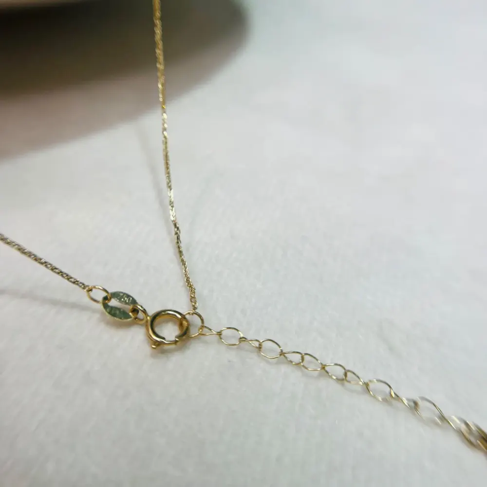 گردنبند طلا 18 عیار مینیمال توپی وزن ۰.۹۳0 گرم اجرت ساخت ۱۵ درصد کد GD01 00008 - تصویر 3