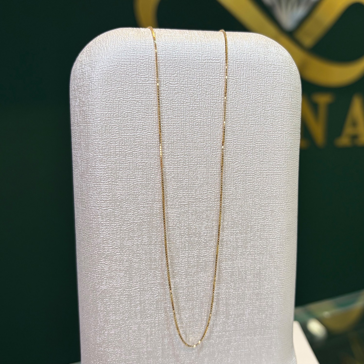 زنجیر طلا 18 عیار ونیزی وزن 1.940 گرم اجرت ساخت ۸ درصد کد GD01 000203